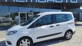 Ford Tourneo Courier 1.5 TDCi Ambiente de 2019