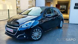 Peugeot 208 1.2 PureTech Life Signature de 2019