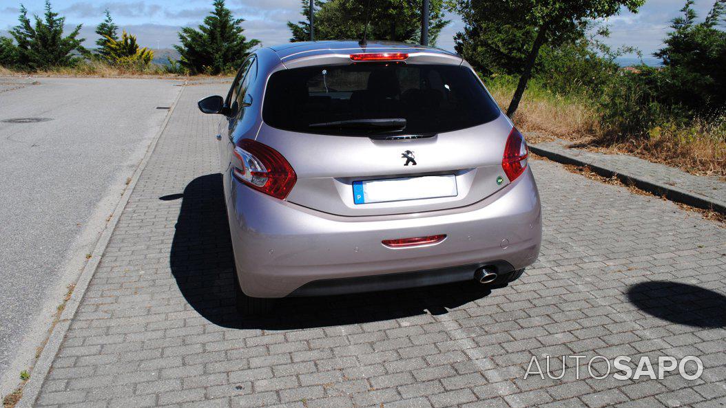 Peugeot 208 1.6 e-HDi de 2012