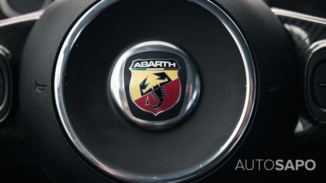 Abarth 695 de 2022