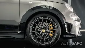 Abarth 695 de 2022