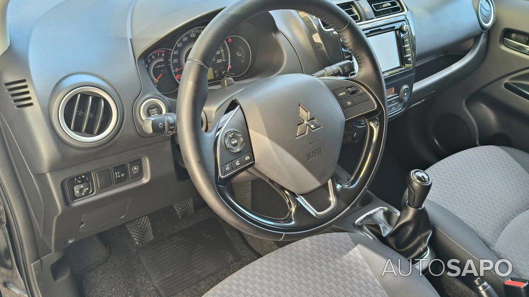 Mitsubishi Space Star 1.2 Intense Connect Edition de 2017