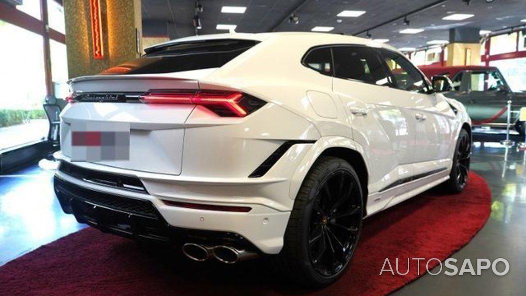 Lamborghini Urus de 2024