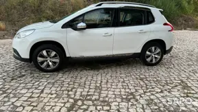 Peugeot 2008 1.2 PureTech Allure de 2016