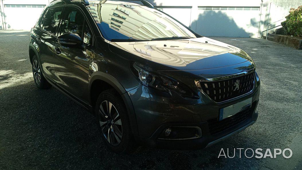 Peugeot 2008 1.2 PureTech Allure EAT6 de 2016