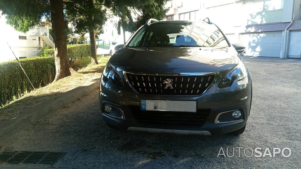 Peugeot 2008 1.2 PureTech Allure EAT6 de 2016