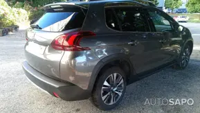 Peugeot 2008 1.2 PureTech Allure EAT6 de 2016