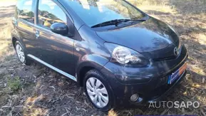 Toyota Aygo 1.0 Plus de 2013