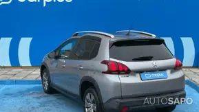 Peugeot 2008 1.2 PureTech Signature de 2019