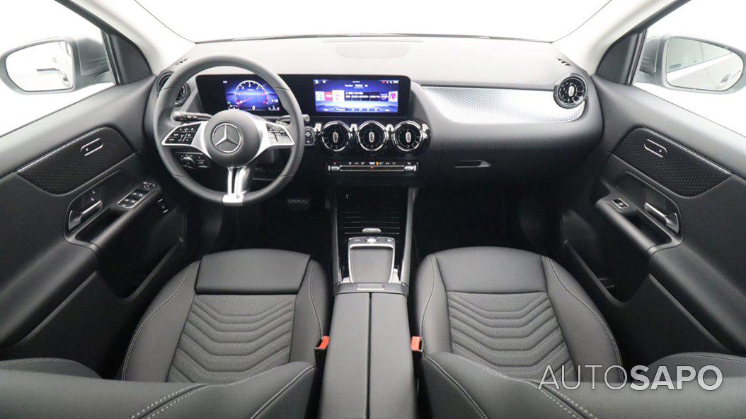 Mercedes-Benz Classe GLA 180 d de 2024