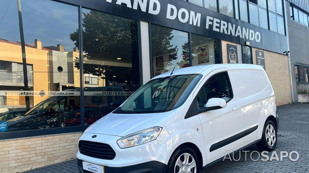 Ford Transit Courier de 2018