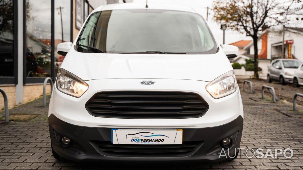 Ford Transit Courier de 2018