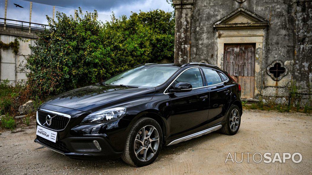 Volvo V40 Cross Country 2.0 D2 Momentum de 2016