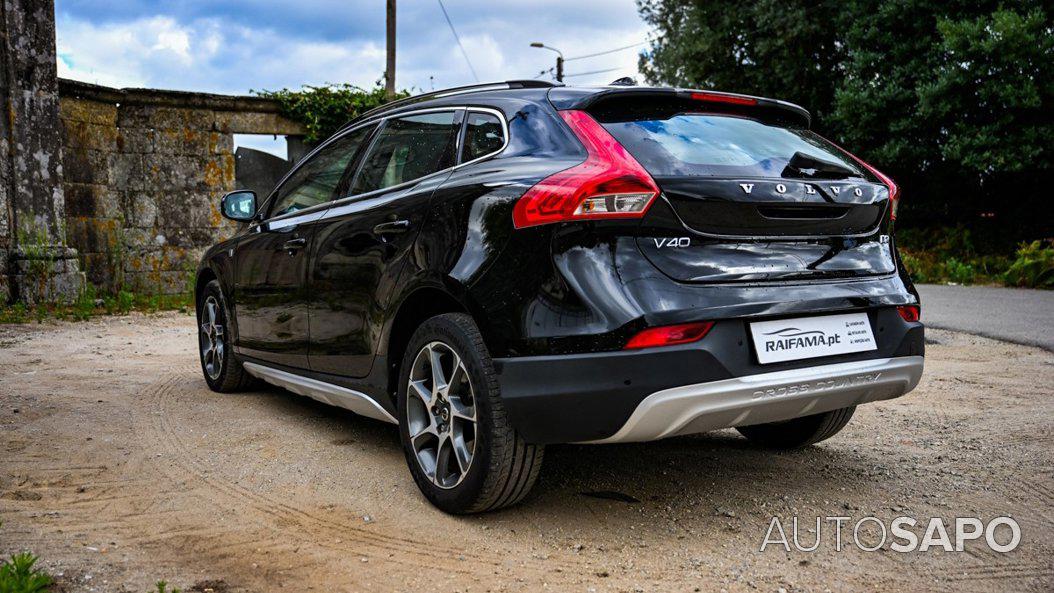 Volvo V40 Cross Country de 2016