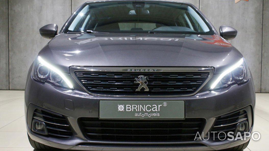 Peugeot 308 1.2 PureTech Allure EAT8 de 2021