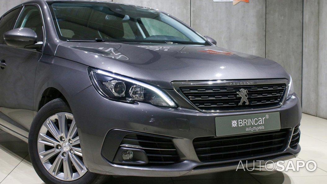 Peugeot 308 1.2 PureTech Allure EAT8 de 2021