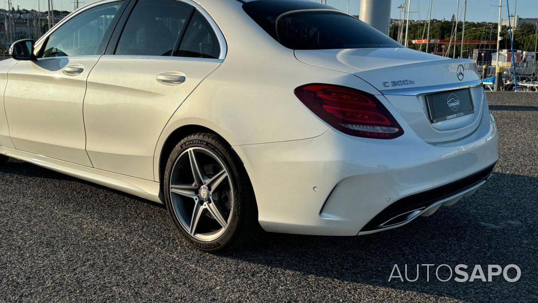 Mercedes-Benz Classe C 300 h de 2016