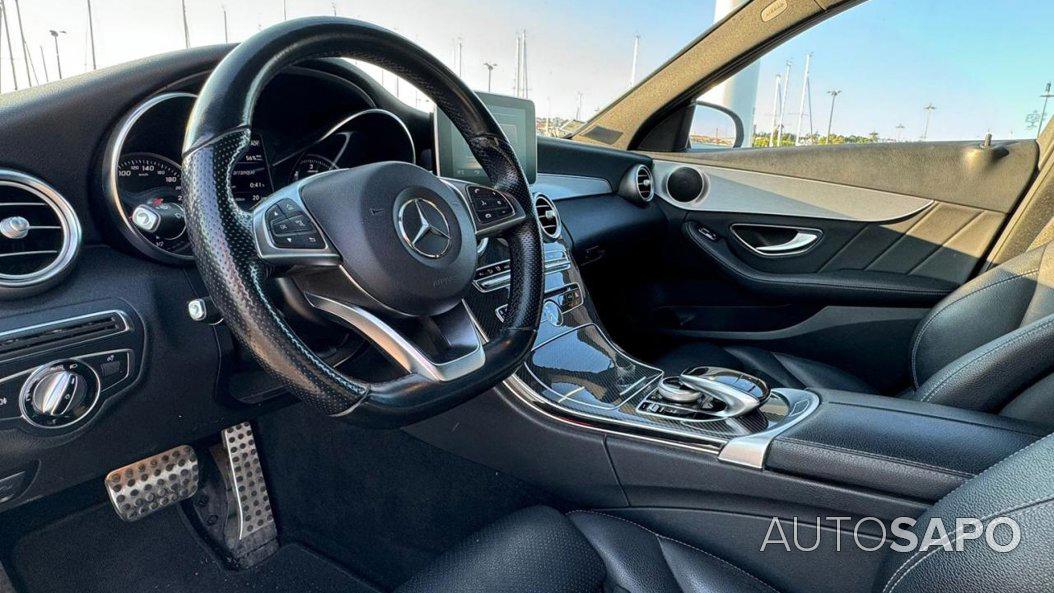 Mercedes-Benz Classe C 300 h de 2016