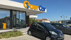 Peugeot 107 1.0 Black&Silver de 2011