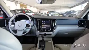 Volvo V60 Cross Country 2.0 D4 Momentum Geartronic de 2019