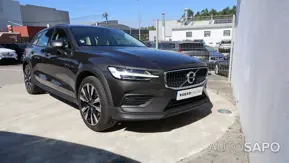 Volvo V60 Cross Country 2.0 D4 Momentum Geartronic de 2019