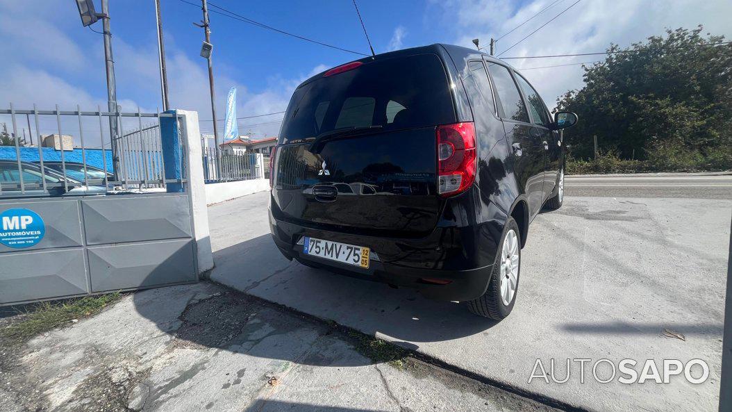 Mitsubishi Colt de 2012