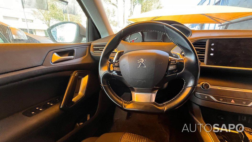 Peugeot 308 1.2 PureTech Allure de 2020