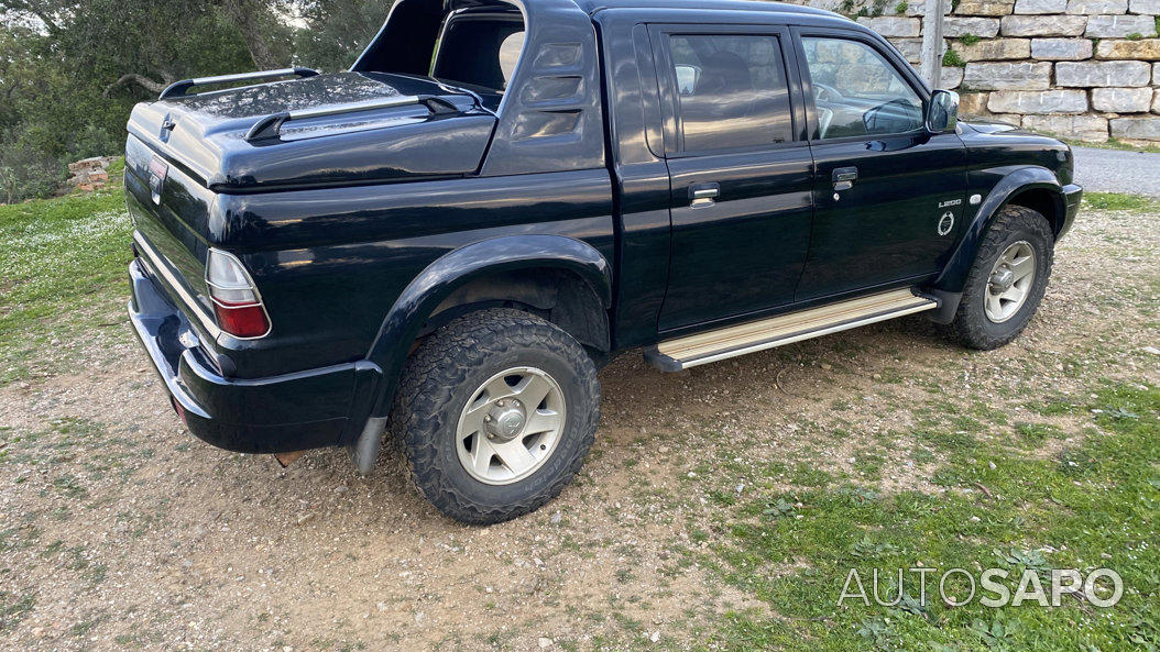 Mitsubishi L200 2.5 TD Strakar CD de 2005