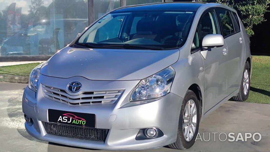 Toyota Verso 2.0 D-4D Comfort de 2011