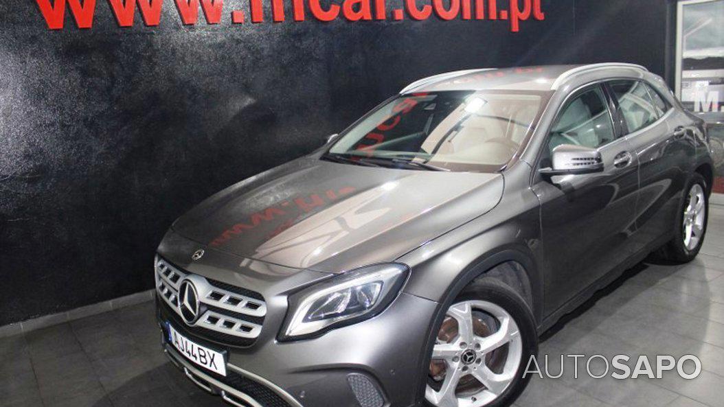 Mercedes-Benz Classe GLA 220 d 4Matic Style de 2017