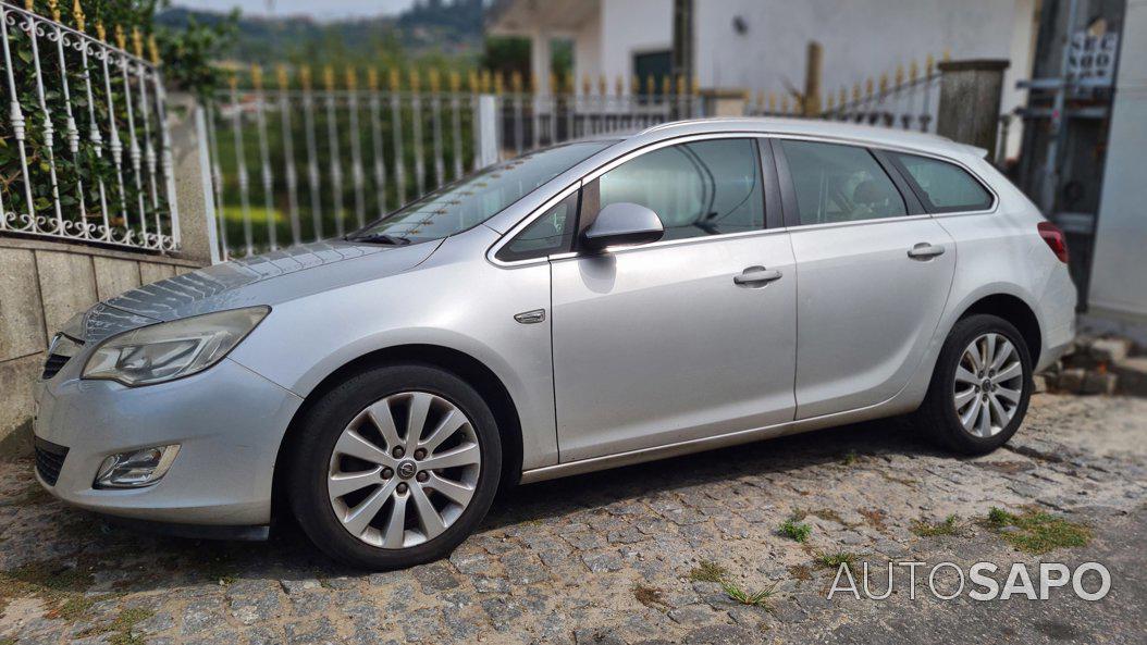 Opel Astra 1.7 CDTi Sport S/S de 2012