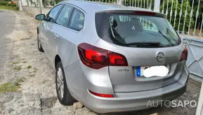 Opel Astra 1.7 CDTi Sport S/S de 2012