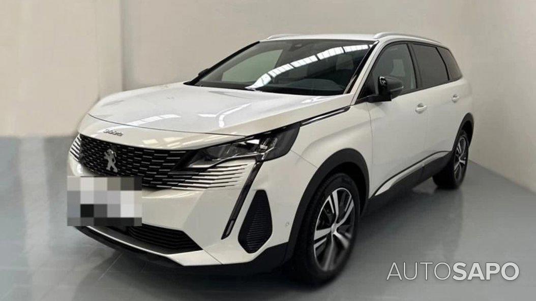 Peugeot 5008 de 2022