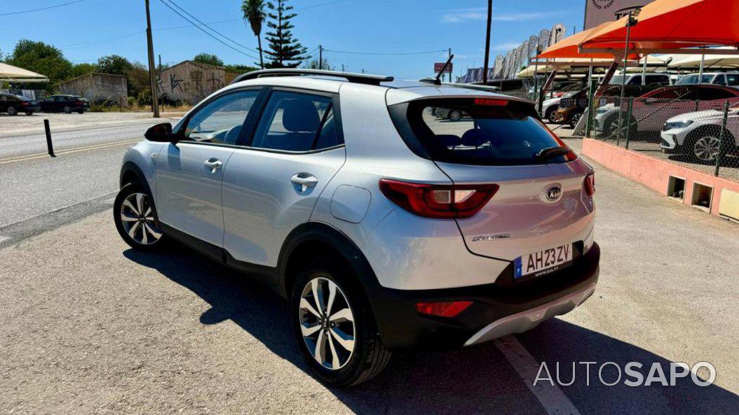 Kia Stonic 1.2 Dynamic de 2021