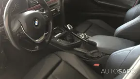 BMW Série 3 318 d Line Sport de 2013