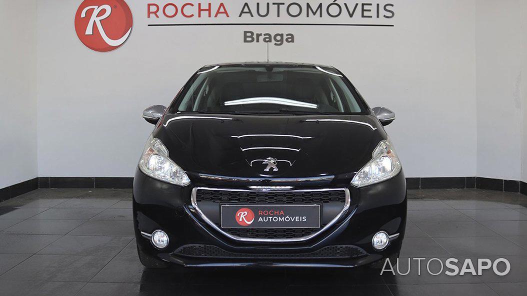 Peugeot 208 de 2014