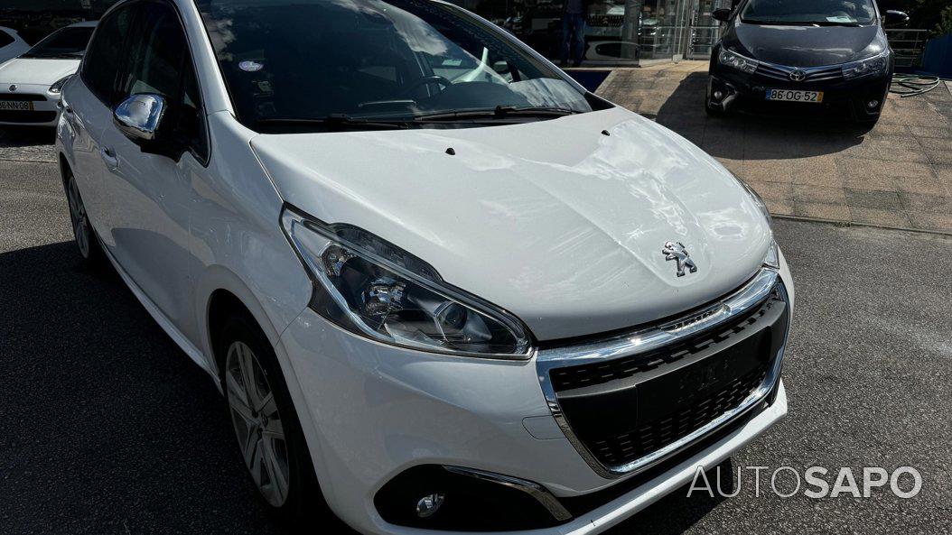 Peugeot 208 1.2 PureTech Style de 2018