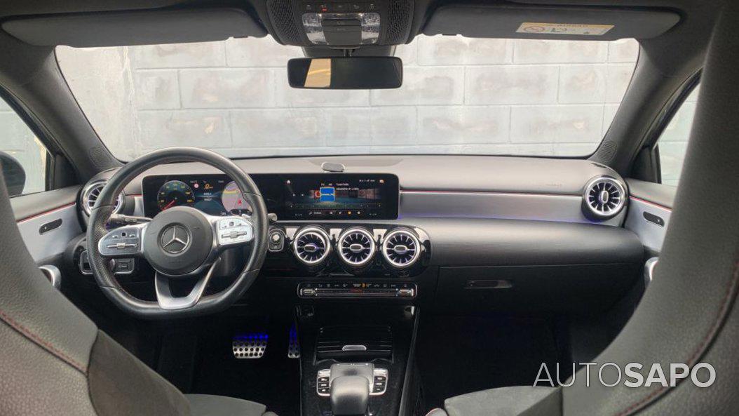 Mercedes-Benz Classe A 180 d AMG Line Aut. de 2014