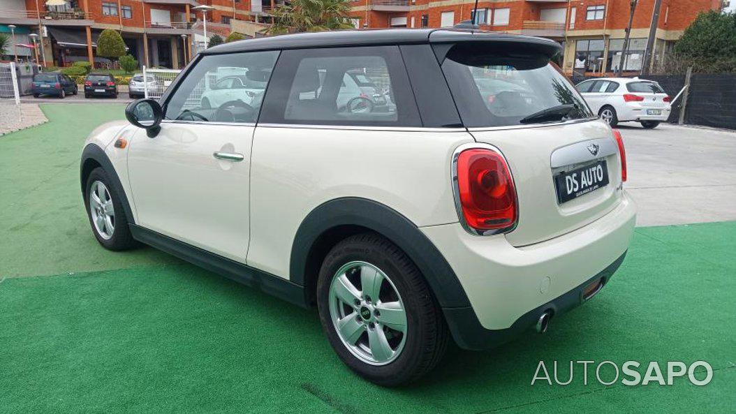 MINI Cooper de 2015