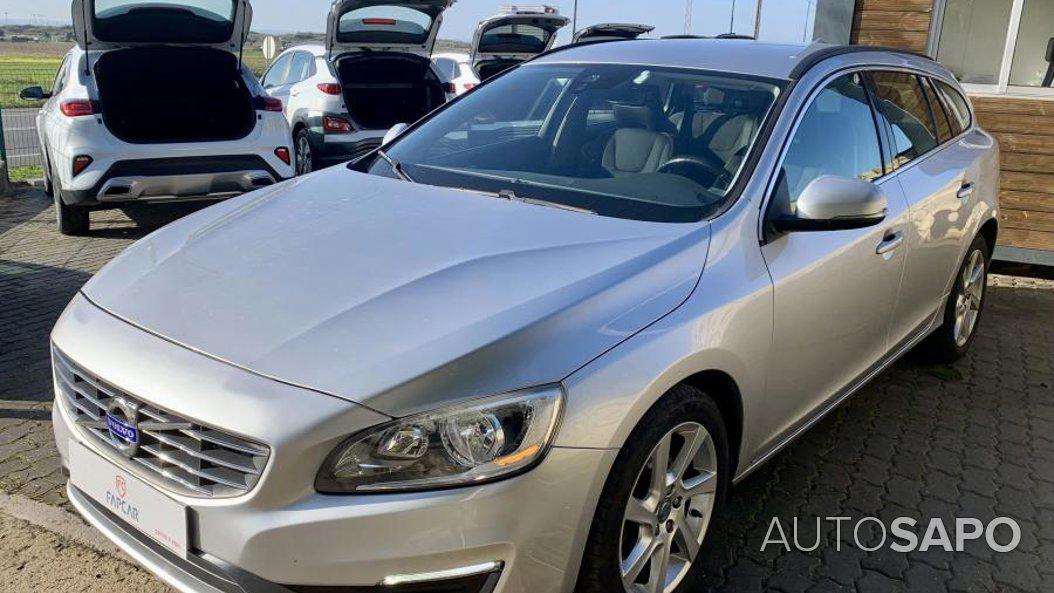 Volvo V60 2.0 D4 Momentum Eco de 2014