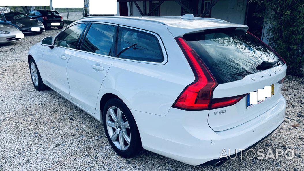 Volvo V90 2.0 D4 Momentum Plus Geartronic de 2017