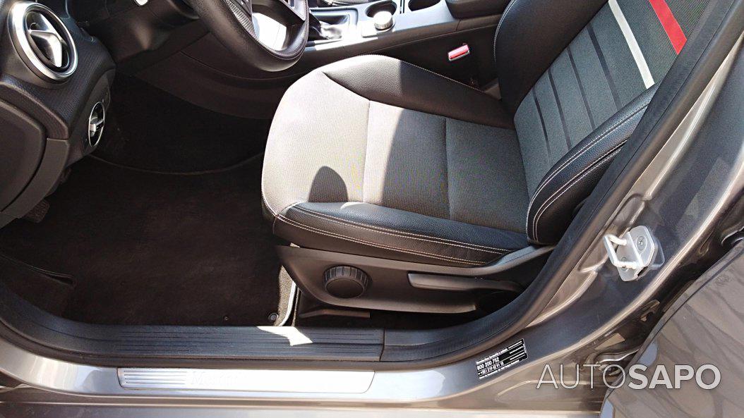 Mercedes-Benz Classe A 160 CDi BlueEfficiency Style de 2015