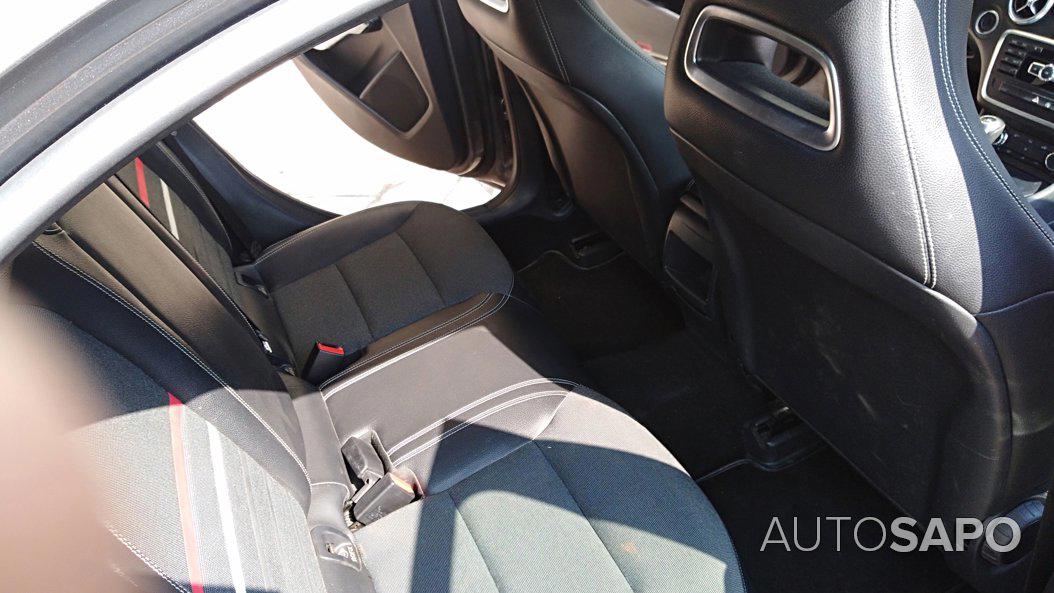 Mercedes-Benz Classe A 160 CDi BlueEfficiency Style de 2015