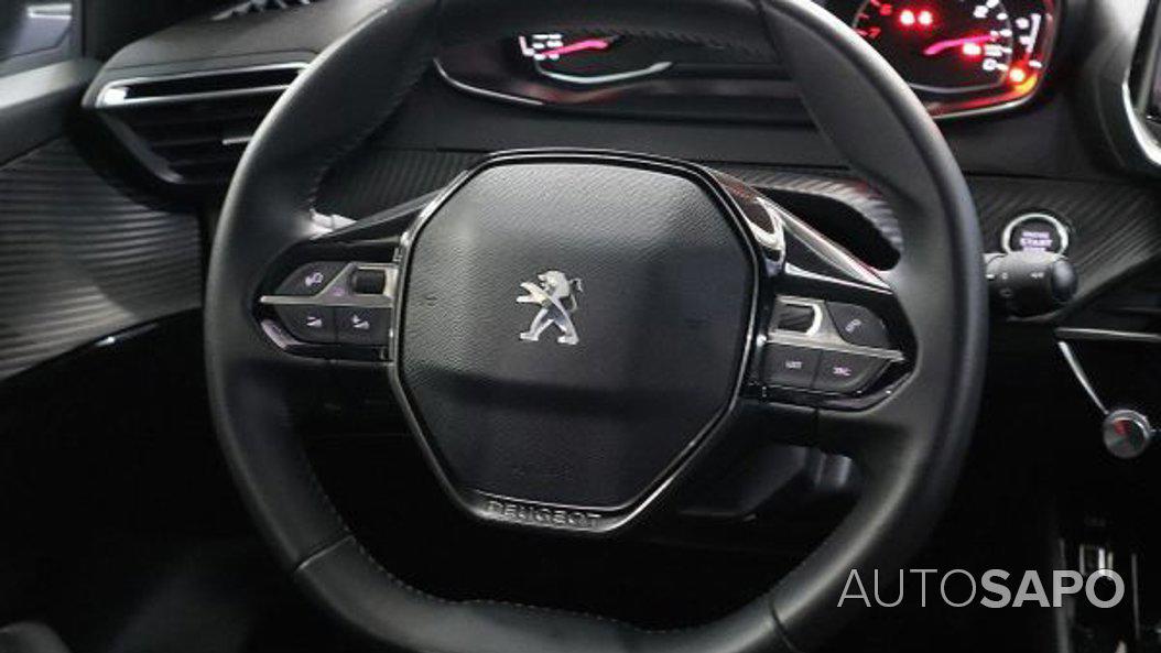 Peugeot 208 1.2 PureTech Allure de 2022