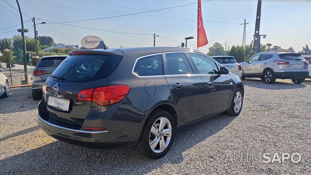 Opel Astra de 2015