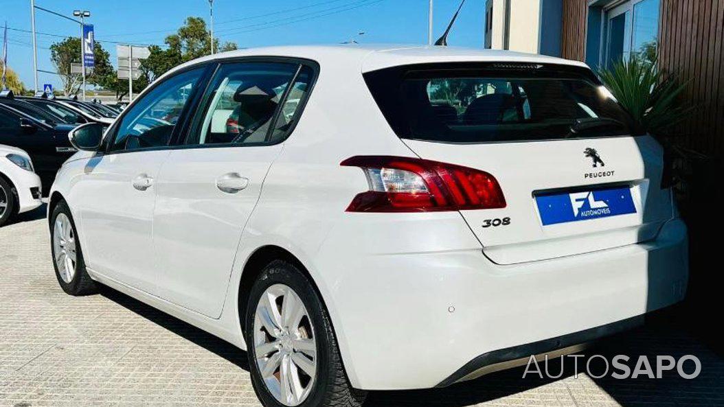 Peugeot 308 1.2 PureTech Active de 2017