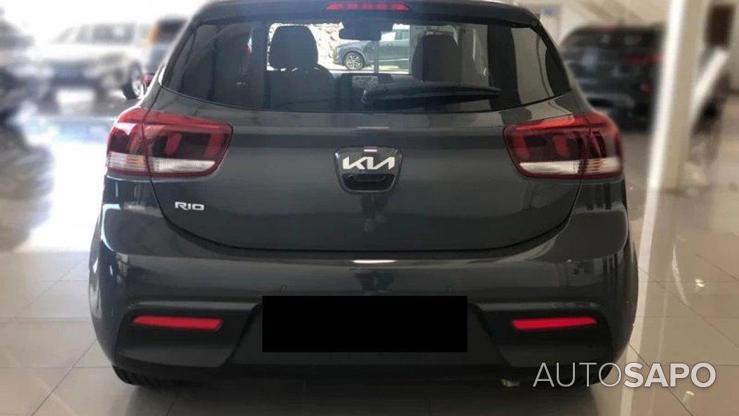 Kia Rio de 2023