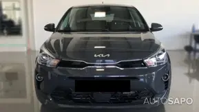 Kia Rio de 2023