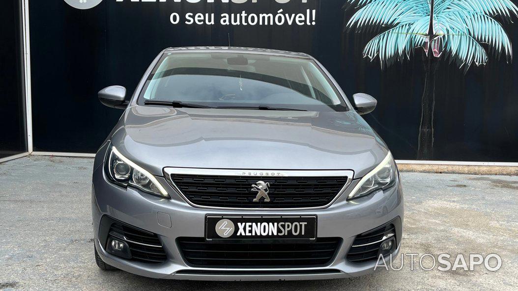 Peugeot 308 1.2 PureTech Active J17 de 2019