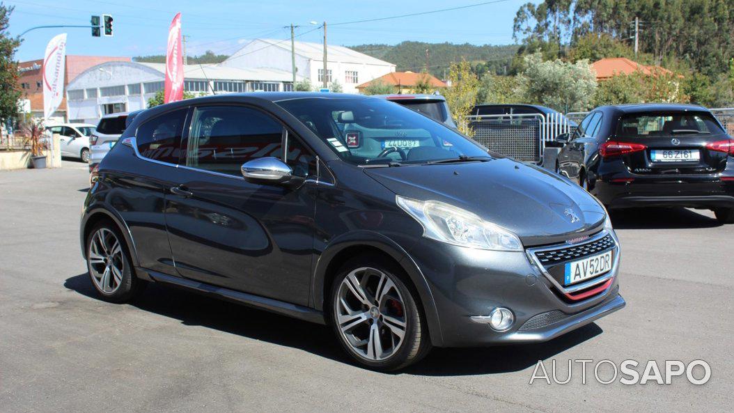 Peugeot 208 de 2014